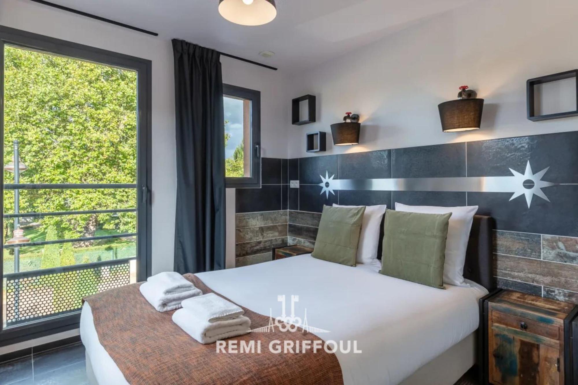 The Cosmopolitan Architect Design Home With Rooftop Jacuzzi 8 Guests Honfleur Eksteriør billede